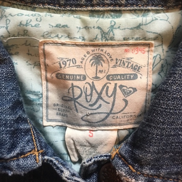 🌊Roxy Jean Vest 🌊 - Picture 2 of 6